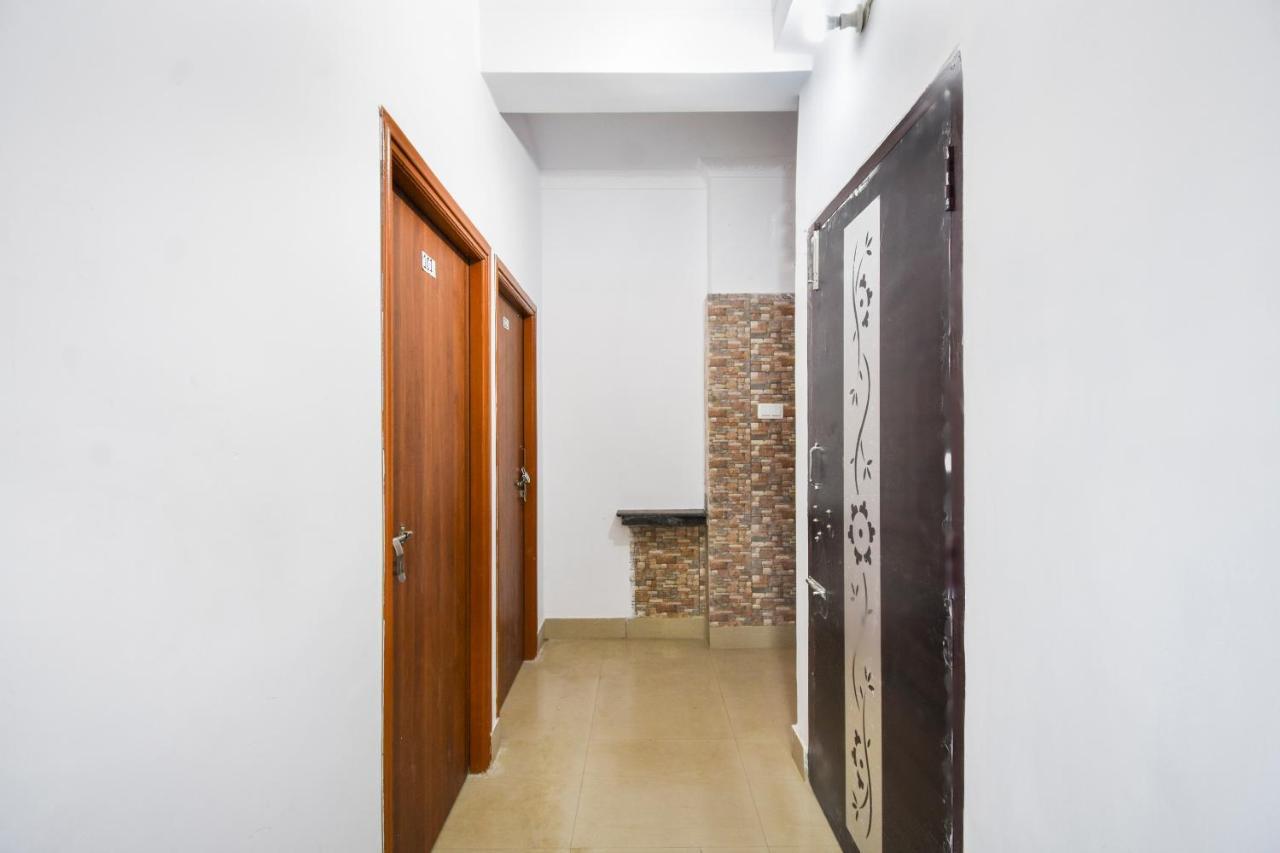Oyo Flagship Mishika Homes Calcutta  Esterno foto